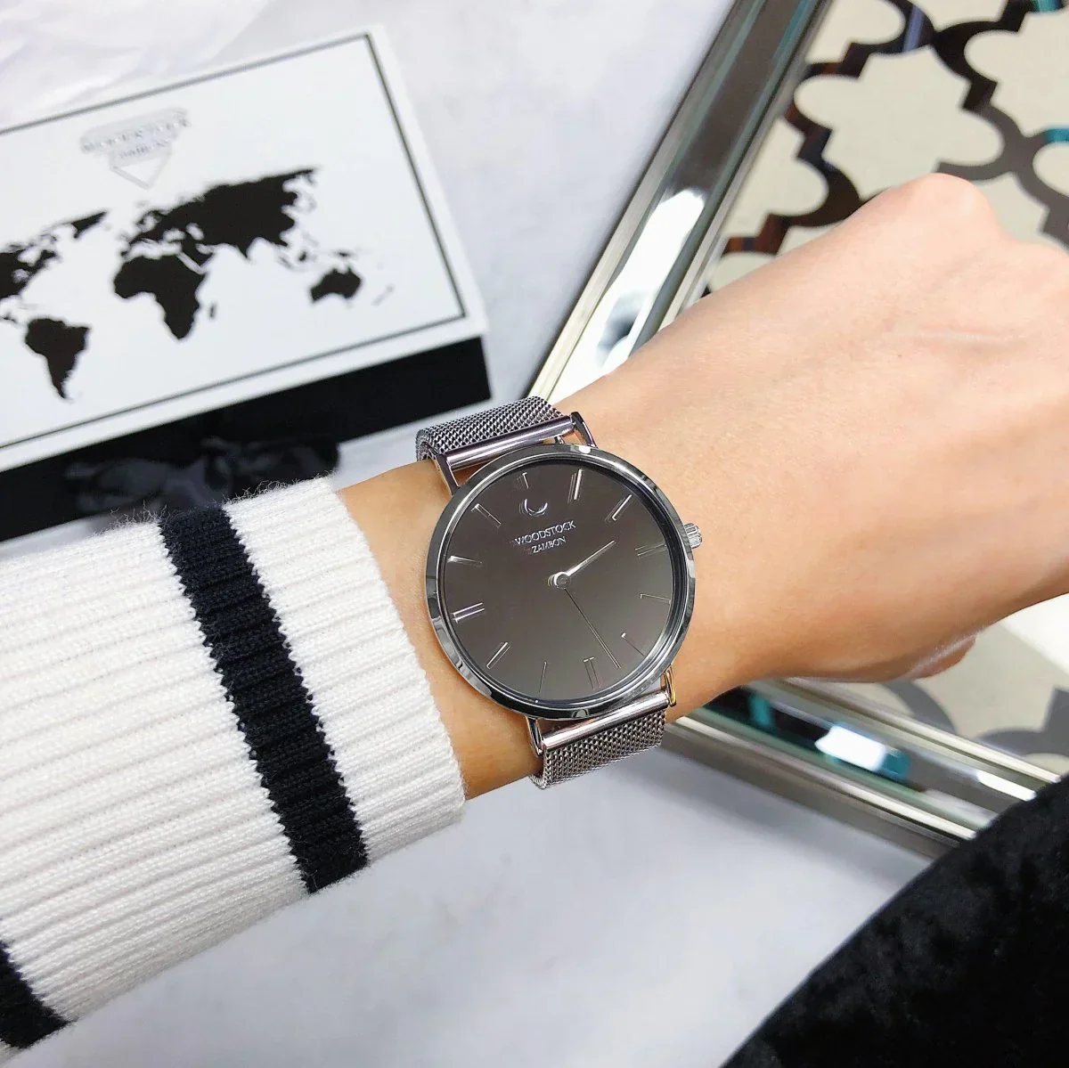Mirror Waterproof Watch - Image 4